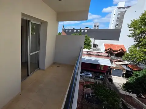 Alquiler Monoambiente en Caseros, Tres de Febrero