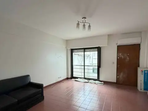 HIPOLITO YRIGOYEN 2700
