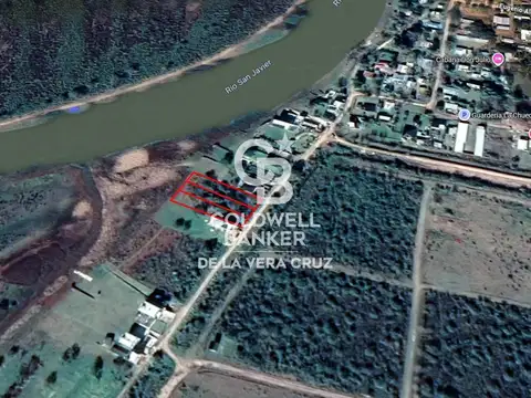 Terreno en Saladero Cabal frente al rio