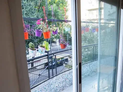 Depto Tipo Casa 4 ambientes con 2 baños