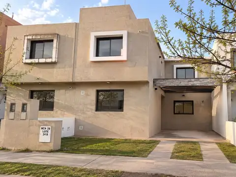 Espectacular Dúplex de 3 Dorm. en Alquiler – Claros del Bosque/village (Seguridad y Amenities)