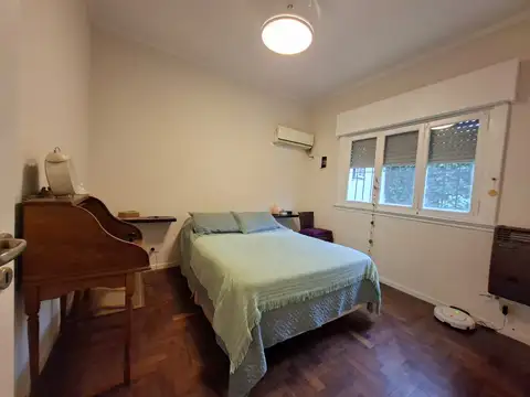 Depto Tipo Casa en Venta 40 años