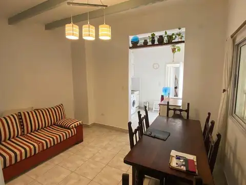 Depto Tipo Casa en Venta de 2 ambientes
