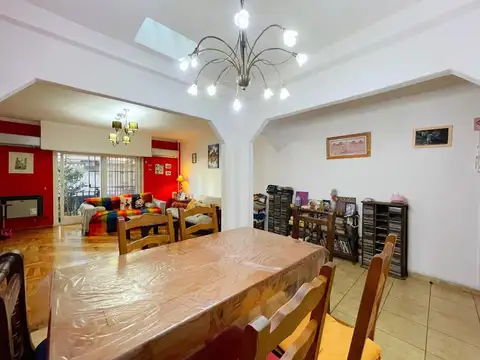 Depto Tipo Casa en Venta 60 años