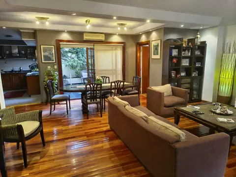 Depto Tipo Casa en Venta de 5 ambientes