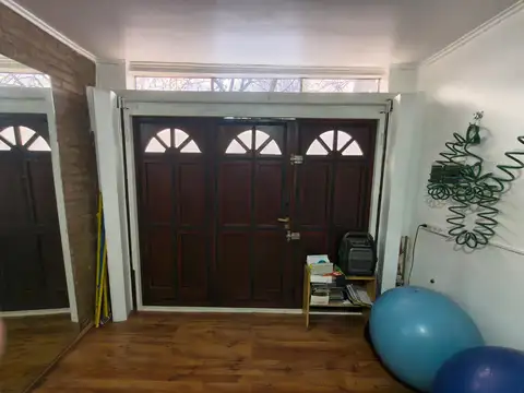 Depto Tipo Casa en Venta 24 años