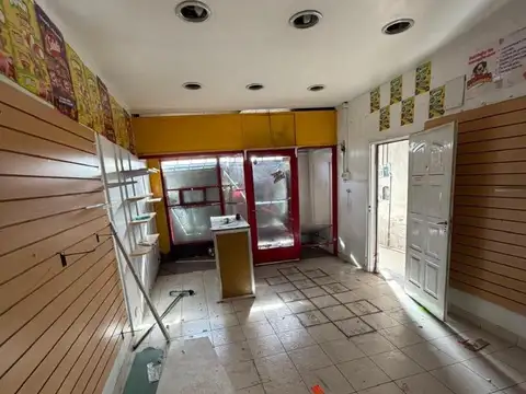 Local en Alquiler en Floresta, $ 1.700.000