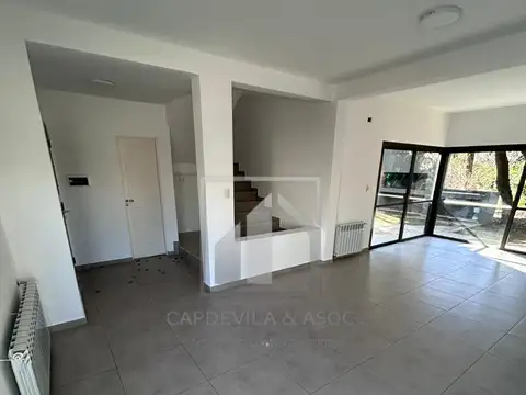 Casa en Alquiler en La Estanzuela, $ 1.650.000
