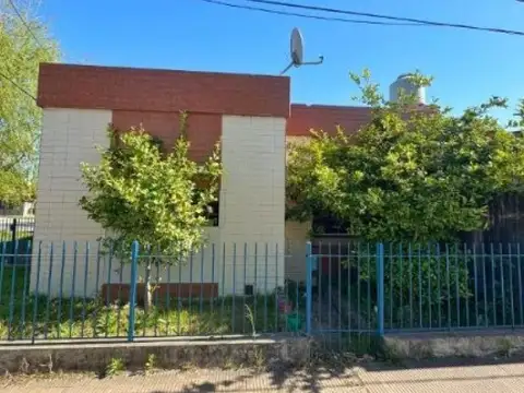 Casa en Venta en Villa Elvira, USD 60.000