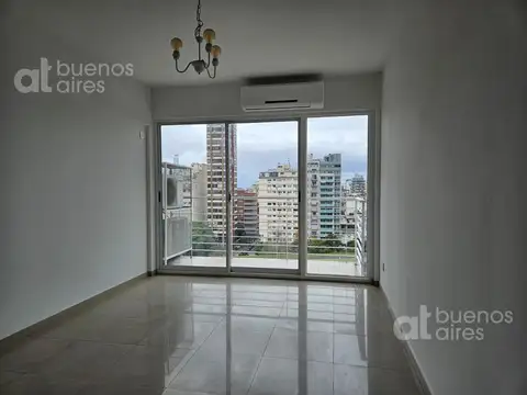 Lima  al 1100, entre Humberto Primo y Av. San Juan