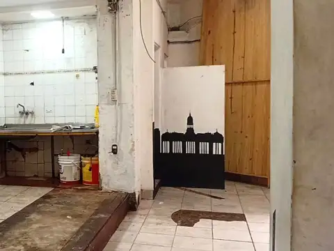 Alsina 1900 Congreso local alq esq $ 1.500.000/mes