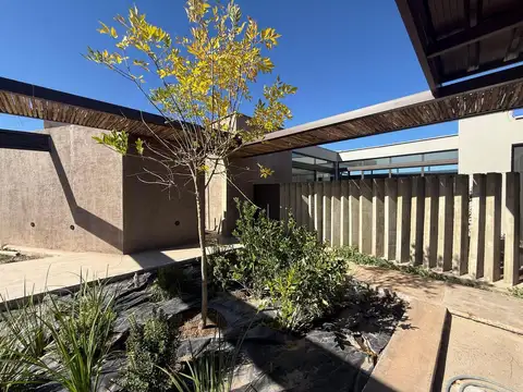 Casa en Venta en Carrodilla la Puntilla, USD 355.000