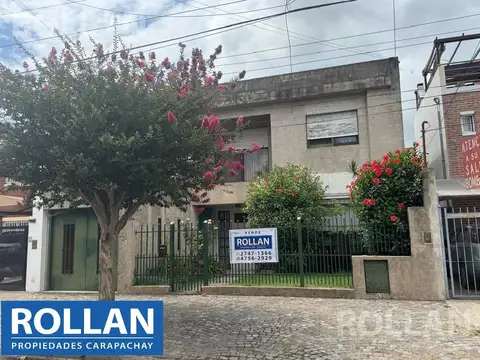 CASA EN CARAPACHAY