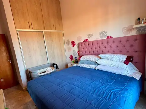 vendo duplex Barrio La Loma