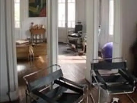 Depto Tipo Casa en Venta de 5 dormitorios