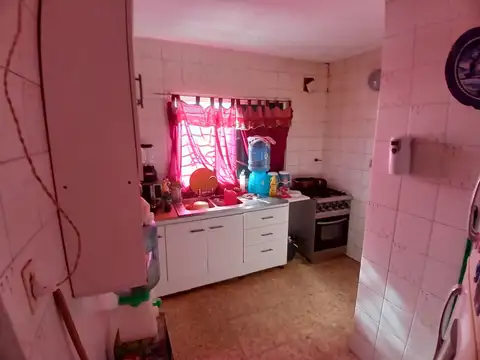 Depto Tipo Casa en Venta en Caseros, USD 50.000