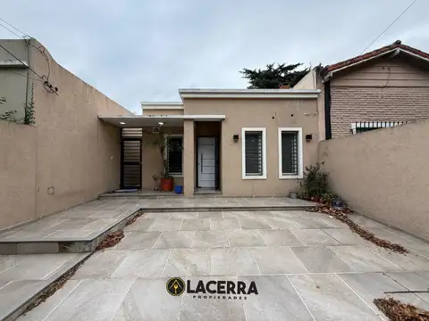 Depto Tipo Casa en Venta de 3 ambientes