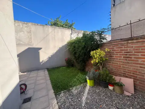 Duplex en Ituzaingo Norte.