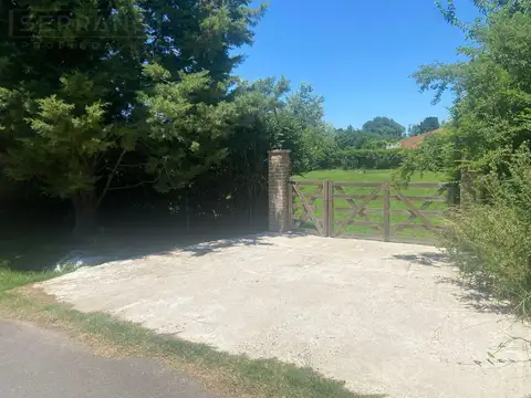 Venta. Lote 730M. Con Mejoras. Barrio Parque Sakura