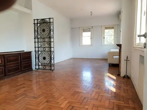 Departamento PH 5 ambientes Olivos luminoso