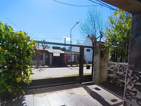 PH en alquiler en Villa Gobernador Gálvez