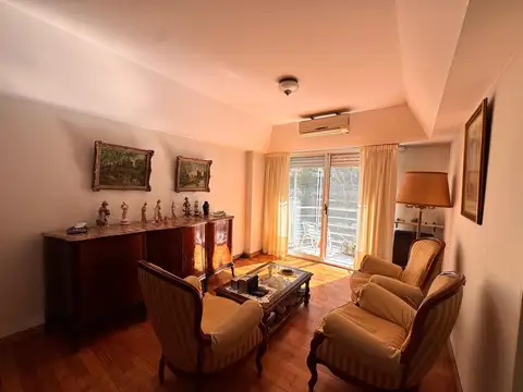 Departamento en Venta en Parque Chacabuco, USD 185.000