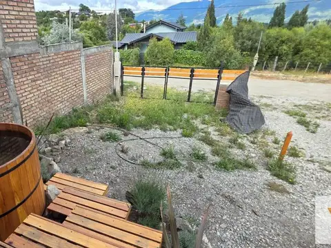Casa en Venta - 2 Dormitorios 1 Baño - 132mts - El Bolson