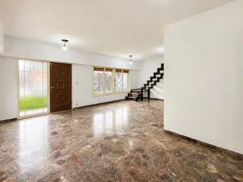 Casa en Alquiler de 4 dormitorios