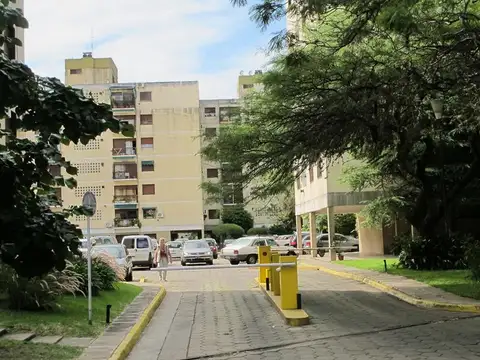 Caracas 2700, Piso 3