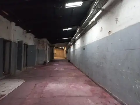 Galpon en Venta 60,62  mts Fondo