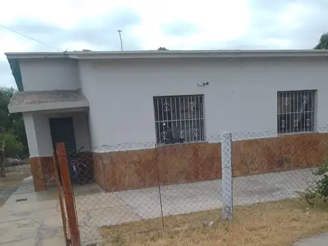 Venta casa de 2 habitaciones en San Ceferino.