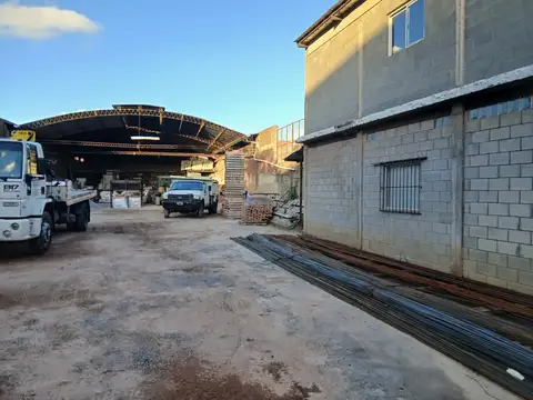 OPORTUNIDAD ESTRATÉGICA: Predio Comercial e Industrial de 1.000 m². Av. Belgrano 1300 Avellaneda