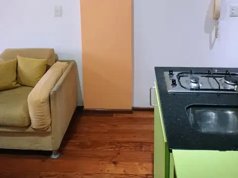 Departamento en Alquiler en Caballito, $ 650.000