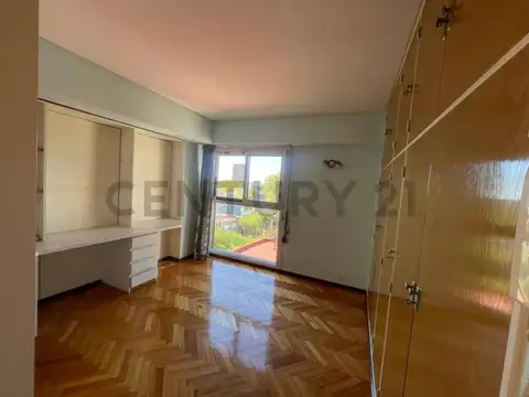 Departamento 5 ambientes con 2 baños