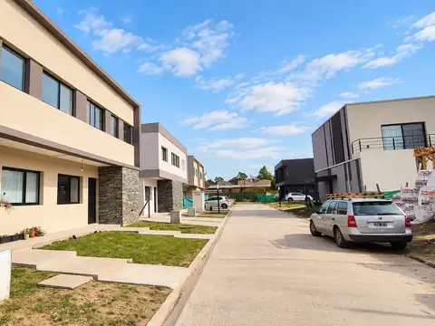 Cotagaita 8500, Piso 9B