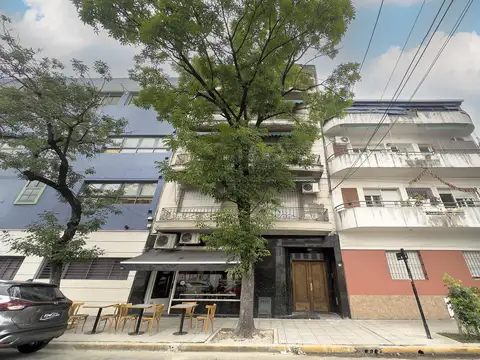 Depto Tipo Casa en Venta de 5 ambientes