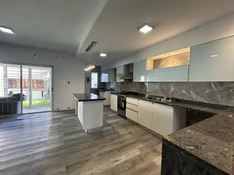 VENTA - CASA EN MARIA SELVA