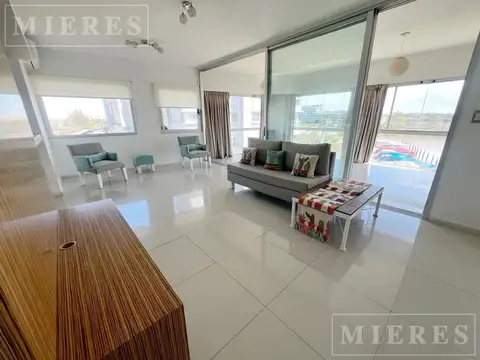 Departamento tres ambientes en venta - Marinas del Canal, Nordelta