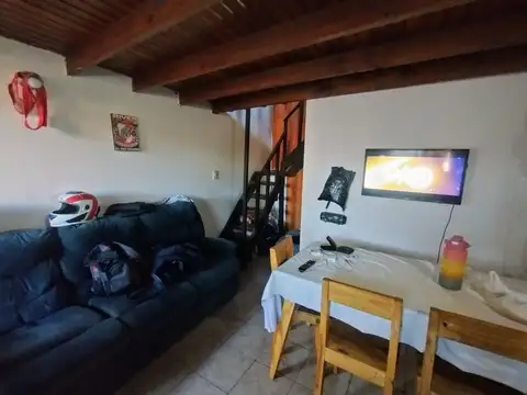 Depto Tipo Casa en Venta de 2 ambientes