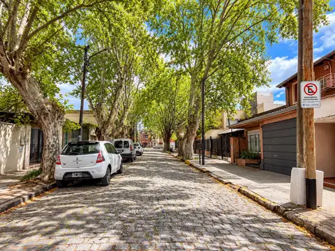 Depto Tipo Casa en Venta de 4 ambientes