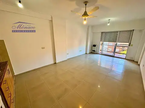 Pacheco 2833 , Piso 7