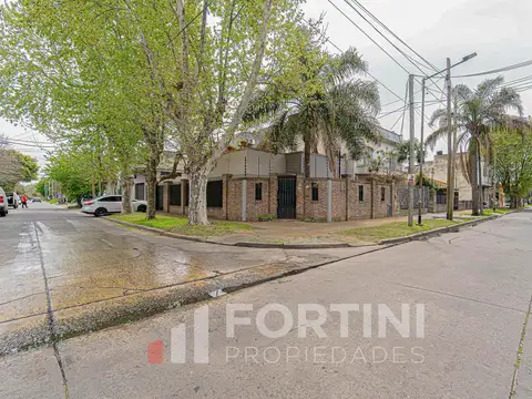 Venta Casa 4 ambientes Villa Ballester