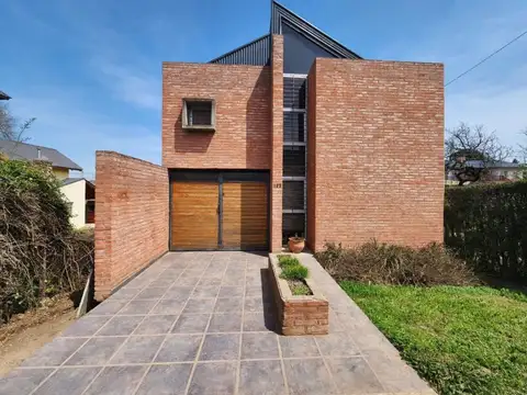 Venta casa 1 dorm c/pileta sta rosa de calamuchita