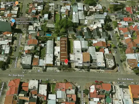 Galpon en Alquiler 8  mts Frente