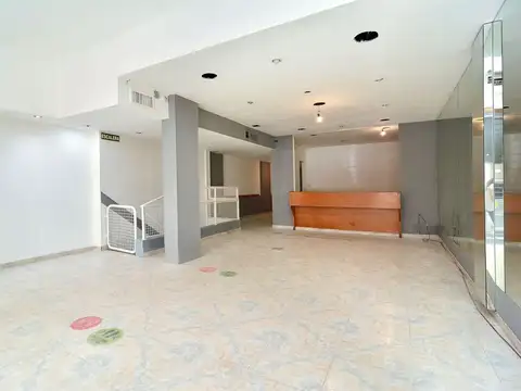 Local en Venta 55 años