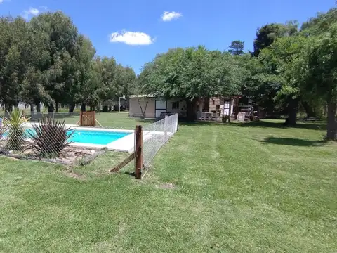 LOTE EN VENTA CON CONSTRUCCION Y PILETA OLAVARRIA