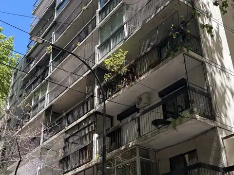 11 De Septiembre De 1888 2100, Piso 6