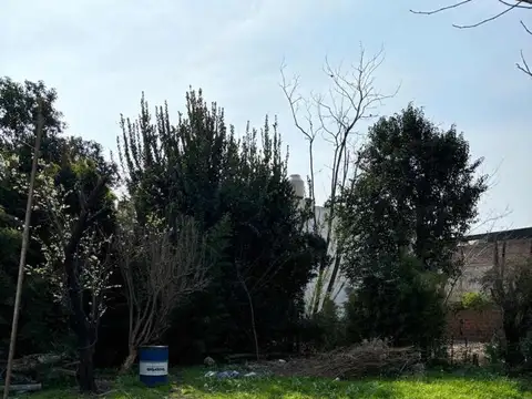 Terreno en Venta en Luis Guillon, USD 115.000