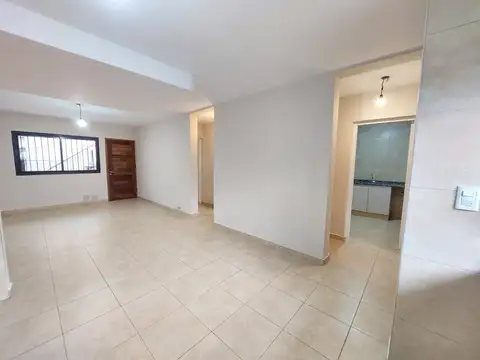 Departamento 3 ambientes con 1 baño