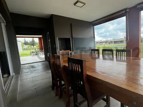 Casa en Alquiler A Estrenar